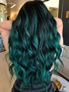 Black And Green Hair, Hidden Hair Color, Haircut Tips, Underneath Hair Color, Dark Green Hair, 2024 Hair Color, Trendy Bob, For Brunettes Highlights, Trendy Bob Hairstyles