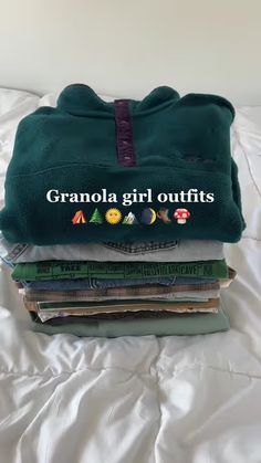 Gronala Girl Outfit, Granola Girl Hairstyles, Granola Outfits Summer, Salted Granola Aesthetic, Granola Girl Fits, Granola Summer, Granola Vibes, Granola Girl Style, Granola Fits