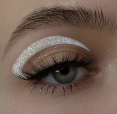 Fairies Makeup, High Fashion Makeup, Faux Lashes, White Eyeliner, Colourpop Cosmetics, Eye Makeup Art, Cosmetic Products, Editorial Makeup, Creative Makeup