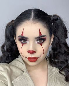 Pennywise Makeup, Halloween Makeup Artist, Maquillage Halloween Simple, Cute Clown Makeup, Devil Makeup, Holloween Makeup