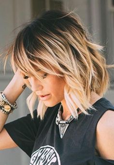 Layered Haircuts For Women, Hairstyles Wavy, Short Layered Haircuts, Short Wedding Hair, Short Hairstyle, Hairstyles For Round Faces, Medium Hair Cuts, Ombre Hair