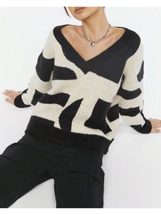 A knit sweater featuring an allover abstract pattern, V-neckline, ribbed trim, and long sleeves.Abstract Print V-Neck Sweater Brown Casual  Long Sleeve  Colorblock    Women Clothing, size features are:Bust: ,Length: ,Sleeve Length: Black V-neck Acrylic Sweater, Acrylic V-neck Sweater For Winter, Fall V-neck Sweater, Fall Acrylic V-neck Sweater, Patterned Sweater With Graphic Print For Fall, Abstract Sweater, Sweater Brown, Brown Sweater, Spring Outfits Casual