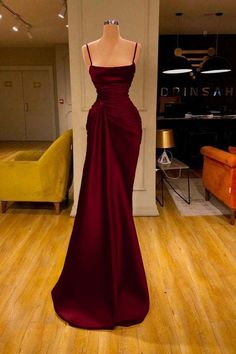 The Best Prom Dresses Ever, Formal Prom Dresses Classy, Burgundy Dresses Prom, Burgundy Red Prom Dress, Elegant Red Prom Dress, Prom Dresses Sweetheart Neckline, Maroon Prom Dresses Long, Dark Red Dresses Prom, Dark Red Sparkly Prom Dress