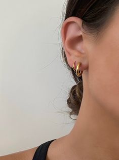 Faux Double Piercing Huggie Earrings These earrings look like double piercings Included: Right Earring and Left Earring Material: 18K Gold / Premium 316L Stainless Steel Care: Water/ Sweat Resistant (No Discoloration or Tarnishing) Gold Double Earrings, Second Ear Piercing, Ear Peircings, Double Ear Piercings, Pretty Ear Piercings, Double Earrings, Double Piercing, Second Piercing, Double Hoop Earrings