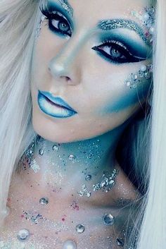 Queen Frostine, Carnaval Make-up, Ice Queen Makeup, Fantasy Make-up, Halloweenský Makeup, Halloween Make-up Looks, Thanksgiving 2020, Theatrical Makeup, Queen Makeup