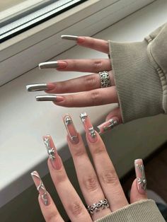 Luv Nails, Bling Nails