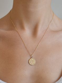 14k yellow gold Cable chain measures 17'' with an adjustment at 16" Medallion measures 15mm Royal Love, Gold Medallion Necklace, Letter Pendant Necklace, Gold Medallion, Medallion Necklace, Letter Pendants, Love Letter, Love Letters, Cable Chain