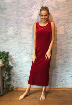 "Red Velvet Dress Maroon dress Velvet Midi dress Velour dress Velveteen dress Christmas dress Small to Medium Size Dress Label size: S/M Measurements (lying flat): pit to pit: 15,5\" / 40 cm Waist: 15\" / 38 cm Hips: 19\" / 48 cm Length 54,5\" / 138 cm *Measurements taken while garment lay flat, to get girth you need to double Please check measurements to insure a proper fit. Remember to allow yourself some extra room for movement. You can compare these with something from your closet that fits Dress Maroon, Dress Label, Velour Dress, Red Velvet Dress, Dress Velvet, Velvet Midi Dress, Dress Christmas, Maroon Dress, Extra Room