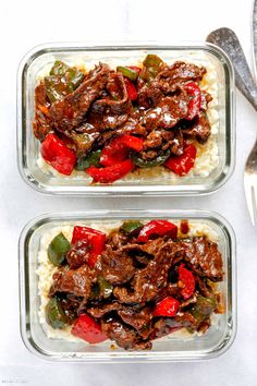 two glass dishes filled with beef and rice topped with peppers, bell peppers and onions