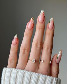 Nails Inspiration Simple, Nails 2023 Color Trends, Almond Fall Nails, Aesthetic Nail Ideas, Minimal Nail Art, Nails Ideas Fall, Fall Nails Inspiration, Fall Nails Short, Minimal Nail