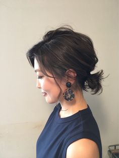 Short Hair Ponytail, Peinados Fáciles Para Cabello Corto, Short Hair Updo, Curly Hair Cuts, Great Hair, Ponytail Hairstyles, Copic