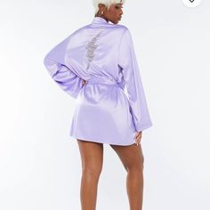 Comes From A Smoke Free And Pet Friendly Home.It Does Not Have The Waist Tie. It Is Nwt But There Are A Few Stags And What I’m Assuming Stains? I’m Not Sure What They Are Or If They Will Come Out But I Have Included Pictures Flash Lightning Bolt, Flash Lightning, Short Kimono Robe, Metallic Jacket, Velvet Shorts, Pink Cotton Candy, Savage X Fenty, Pink Maxi, Short Kimono