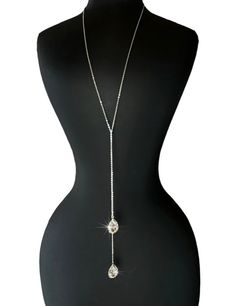 Our lariat chain is a self tie jewelry piece with teardrop crystal charms in silver. This type of jewelry can indeed be worn in various ways, including as a necklace, body chain, bracelets, or anklet, allowing you to style it to suit different occasions and outfits. Size: 47,5” Material: Stainless Steel Stone: Crystal WE OFFER CUSTOM SIZING!!! If you think our jewelry won’t fit you, contact us at marionoboutique@gmail.com and let us know your dimensions. We will tailor our jewelry piece accordin Tattoo Women, Body Jewelry Outfit, 90s Style Icons, Man Fits, Tie Jewelry, Bad Man, Earthy Outfits, Ankle Chain, Jewelry Accessories Ideas