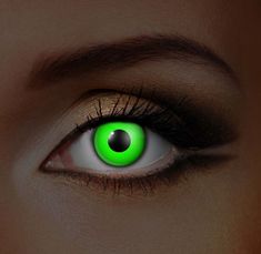 i-Glow Green UV Contact Lenses (Pair) - Green Arrow Contacts Uv Contact Lenses, Black Contacts, Red Contacts Lenses, Color Contacts For Halloween, Black Contact Lenses, Cat Eye Contacts