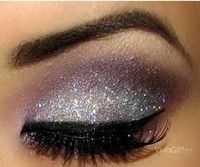 Searching: "glitter" - Juxtapost Carnaval Make-up, Makeup Tip, Glitter Eyes, Kiss Makeup, Glitter Makeup, Her Eyes, Eye Make