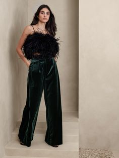 Veluro Relaxed Velvet Pant | Banana Republic Velvet Pants Outfit, Dark Green Pants, Velvet Pant, Nye Outfits, Slack Pants, Velvet Trousers, Ultra Wide, Cocktail Attire, Holiday Party Outfit