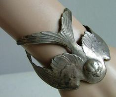 Bird Bracelet, Funky Jewelry, Diy Schmuck, Silver Cuff, Dandy, Napkin Rings, Jewelry Inspiration, Beautiful Jewelry