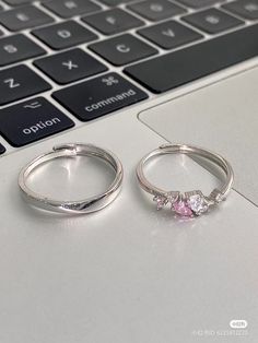 Cincin Aesthetic Korea, Aesthetic Accessories, Fancy Jewellery Designs, Girly Accessories, Shine Bright Like A Diamond, Fancy Jewellery