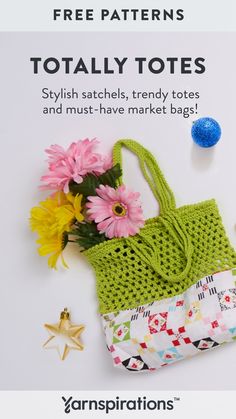 a crocheted tote bag with flowers on it and the text, free patterns totally totes stylish sachets, trendy totes and must have market bags?