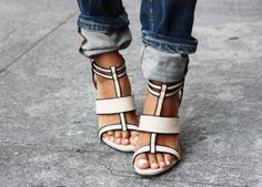 .. How To Have Style, Shoe Gallery, Outfit Trends, Leather Wedge Sandals, Rachel Zoe, Crazy Shoes, Leather Wedges, Shoe Obsession, Cute Shoes