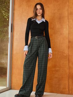 Details Composition: 97% Polyester, 3% Elastane Design: Plain Style: Elegant Thickness: Regular Sheer: No Material: Woven Fabric Occasion: Leisure Size & Fit Pants Length: Long Pants Stretch: Non-stretch Fit Type: Shift Cm Inch Size Length Hips Waist Inseam XS 111 112 66 77.5 S 112 116 70 78 M 113 120 74 78.5 L 114 126 80 78.5 XL 115 132 86 79 XS 43.7 44.1 26 30.5 S 44.1 45.7 27.6 30.7 M 44.5 47.2 29.1 30.9 L 44.9 49.6 31.5 31 XL 45.3 52 33.9 31.1 Care Instructions Maximum washing temperature 30°C Do not bleach Wash with similar colours Iron at a maximum of 110°C/230°F Do not dryclean Vintage Work Pants, Green Bottoms For Workwear In Fall, Trendy Fall Dress Pants, Green Wide Leg Casual Pants For Business Casual, Green Wide Leg Pants For Business Casual, High Waist Green Dress Pants For Fall, High-waist Green Dress Pants For Fall, Green High-waist Dress Pants For Fall, Green High-waist Fall Dress Pants