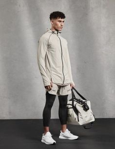 Gym Athleisure Outfits, Men Activewear Fashion, Men’s Activewear, Man Sport Outfit, Workout Outfit Men, Men Athleisure Outfits, Asrv Training, Athlete Outfit, Workout Clothes Men