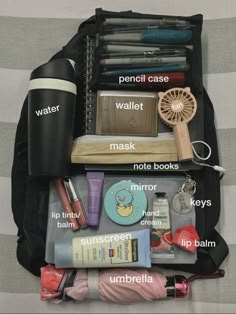 Inside School Bag Organization, Whats In My Jansport Backpack, What’s Inside My Backpack, Whats Inside My Backpack, Whats In My Bag High School, What's In My Backpack College, Uni Backpack Essentials, What’s In My Bookbag, Sixth Form Bag Essentials