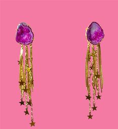 These stunning new Pink Stellar Earrings combine colourful geode stones with alluring gold tassels & falling gold stars exuding an effortless opulence and glamour with a unique edge. The stunning and unusual pink geode stones have natural sparking crystal inclusions and are beautifully contrasted against 18ct gold plated vermeil.   No two semi-precious gemstones are the same adding to the uniqueness of your piece. As these are natural stones, each piece will vary slightly from the image shown. T Pink Geode, Animal Print Party, Alphabet Jewelry, Summer Color Palette, Forever Jewelry, Holiday Party Outfit, Jewelry Ring Box, Men's Jewelry Rings, Pet Gift