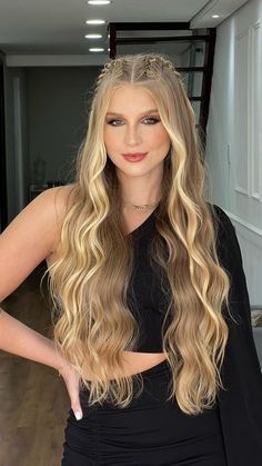 Blonde Hair Looks, Blonde Women, Short Hair Styles Easy, Easy Hairstyles For Long Hair, American Beauty, Hair Waves, How To Make Hair