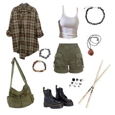 Hunter Outfits Female, Supernatural Aesthetic Outfit, Spn Shifting, Dystopian Clothes, Supernatural Inspired Outfits, Supernatural Outfits, Outfit Info, Hunter Outfit