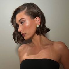 Formal Hairstyles For Short Hair, Short Wedding Hair, Penteado Cabelo Curto, Formal Hairstyles, Wedding Hair And Makeup, Short Bob Hairstyles, Hailey Bieber, Short Hairstyles For Women, Trendy Hairstyles