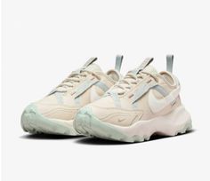 Nike Womens TC 7900 Sail Light Orewood Brown DD9682-102 Size 8 Trip Clothes, Skor Sneakers, Dream Aesthetic, Adidas Spezial, Veja Sneakers, Sneakers Mode, Cute Sneakers, Shoe Inspo, Nike Air Max Plus