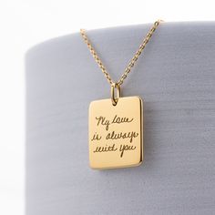 RECTANGLE CHARM HANDWRITING NECKLACE- LOVED ONE'S HANDWRITING NECKLACE- HANDWRITING NECKLACE DETAILS: Material: .925 Sterling Silver - Color: Silver, Gold Filled, Rose Gold Filled *Gold Filled is made of thick 14k gold or rose gold layered on .925 sterling silver. - Pendant side: 16X18mm - Chain type: there are 5 kind of chain ( cable chain- figaro chain- mini link chain- Mariner Chain) - Chain Length: Select the length you want from the Length drop down menu. PERSONALIZATION You can choose the Charm Handwriting, Rectangle Necklace, Handwriting Necklace, Custom Signature, Signature Necklace, Figaro Chain, Jewelry Lookbook, Jewelry Inspo, Recycled Sterling Silver