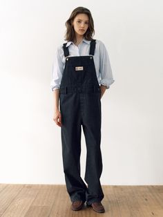 These Bakken Denim Overall Pants offer a vintage-inspired look perfect for casual outings. They feature the vintage-colored denim by AND YOU Design Studio.- Adjustable length with shoulder straps for a customized fit- Button closure on the sides- AND YOU vintage mood label for added style* The actual color of the product is the most similar to the product cut. Straight Leg Overalls With Button Closure For Workwear, Cotton Straight Leg Overalls With Button Closure, Straight Leg Cotton Overalls With Button Closure, Dark Wash Straight Leg Overalls For Work, Vintage Jeans With Button Closure For Work, Vintage Relaxed Fit Overalls For Workwear, Vintage Overalls With Relaxed Fit For Workwear, Casual Workwear Overalls With Belt Loops, Black Denim Overalls Outfit