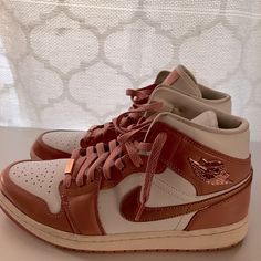 Rose Gold High Top Jordans Stars Still Intact Woman’s 11 Rose Gold Quinceanera Theme, Gold Quinceanera Theme, Rose Gold Quinceanera Dresses, Quince Shoes, Rose Gold Nikes, Rose Gold Quince, High Top Jordans, Rose Gold Quinceanera, Jordan Pink