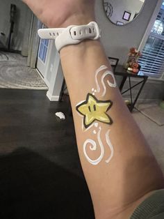 Arm Face Painting Easy, Face Painting Designs For Beginners, Face Paint Ideas For Beginners, Face Paint Hand Designs, Face Painting On Hand, Arm Paint Ideas Easy, Arm Face Paint Ideas, Easy Cute Face Painting, Arm Painting Ideas