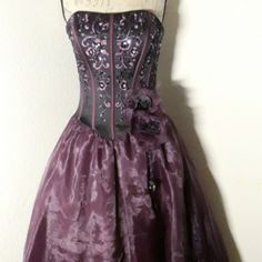 Black & Purple Satin & Organza Fluffy Corset Formal Gown With Beaded Detail Sz 8 Fluffy Corset Dress, Purple Fitted Gala Dress, Purple Fitted Dress For Gala, Fitted Purple Chiffon Evening Dress, Purple Fitted Evening Gown, Fitted Purple Evening Gown, Fitted Purple Evening Dress, Purple Evening Gown For Prom Season, Purple Ball Gown With Fitted Bodice