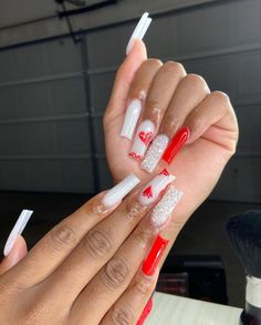 White Nails Acrylic Inspiration, Nails Inspiration Xl Square, 11 11 Nails, Long Simple Nail Designs, Baddie Nails Square, Cute Baddie Nails Short, Valentines Day Nails Baddie, Bad And Boujee Nails, Red And White Nails