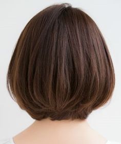 Neck Length Bob, Bob Cut With Bangs, Hair Style Korea, Stacked Bob Haircut, Diy Haircut, Hair Bun Tutorial, Penteado Cabelo Curto, Dream Hair, Bob Cut