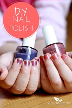 Tired of limited color selections or compromising on ingredients? This DIY nail polish is totally nontoxic and is the perfect color with one secret ingredient! Pedicure Diy, Toxin Free Makeup, Perfect Pedicure, Diy Makeup Recipe, Diy Pedicure, Summer Pedicure, Makeup Recipes