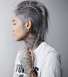 Colorful Dreads, Punk Hairstyles, Side Shave, Shaved Side, Mohawk Styles, Half Shaved, Dreads Girl