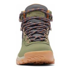 Columbia Newton Ridge Plus Women's Waterproof Hiking Boots | Kohls Winter Hiking Outfit Women, Women’s Hiking Boots, Cute Hiking Outfit, Hiking Fits, Hiking Boots Outfit, Womens Outdoor Clothing, Hiking Outfit Women, Summer Hiking Outfit, Hiking Boots Women