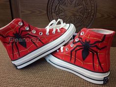 Spider Man Converse, Dark Spiderman, Spiderman Converse, Converse Painted, Spider Mask, Converse Chuck Taylor 70, Painting Shoes, Platform Chucks, Chuck Taylor 70