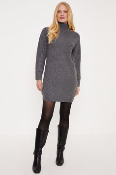 Introducing our stylish turtle neck jumper dress, crafted from a cosy cable knit fabric. This dress combines comfort and fashion effortlessly, making it a must-have for the colder seasons. With its diamond stitch design, it adds a touch of elegance to your wardrobe, perfect for both casual and dressier occasions. Stay warm and chic with our versatile turtle neck jumper dress. Feminine Prints, Cosy Sweater, Oasis Dress, Turtle Neck Jumper, Oasis Fashion, Lace Trims, Trending Sunglasses, Diamond Stitch, Perfect Style