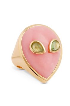 #pinkopal #ring #peridot #opalring #jewellery Louis Vuitton Birthday, Alien Ring, Born In October, Chrome Tourmaline, Lightning Ridge Black Opal, October Birthstone Jewelry, Black Opal Ring