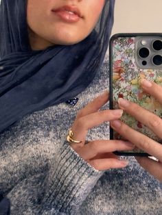 Hijabi Photo Ideas, Simple Hijab, Simple Fall Outfits, Hijabi Fashion Casual, Style Inspiration Casual, Modest Fits, Hijabi Outfits Casual