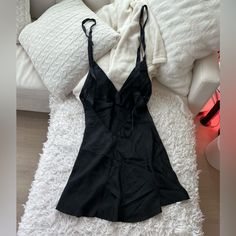 Super Sexy 100% Silk With Open Back, Would Be Great Gift Black V-neck Nightgown For Night Out, Flirty V-neck Slip Dress For Night, Night Out Camisole Chemise With Built-in Bra, Chic Spaghetti Strap Sleepwear For Night, Chic Sleepwear With Spaghetti Straps For Night, Fitted Black V-neck Nightgown, Fitted V-neck Sleepwear For Parties, Black Dress With Built-in Bra For Night, Chic Sleeveless Nightgown For Loungewear