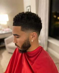 Jason Tatum Haircut, Jayson Tatum Haircut, Tatum Haircut, Low Fade Taper, Haircut Low Fade, Man Haircut Fade, Boys Haircuts Curly Hair, Black Man Haircut, Black Man Haircut Fade