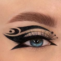 Goth Eye Makeup, Vampire Bride, Punk Makeup, Makeup Drawing, Cute Eye Makeup, Graphic Makeup, Graphic Eyeliner, Eye Makeup Pictures, Interesting Images