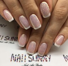 Pretty Nails Glitter, French Manicure Nails, Manicure Gel, Cute Gel Nails, Super Nails, Shellac Nails, Pink Acrylic Nails, Holographic Nails, Manicure Y Pedicure